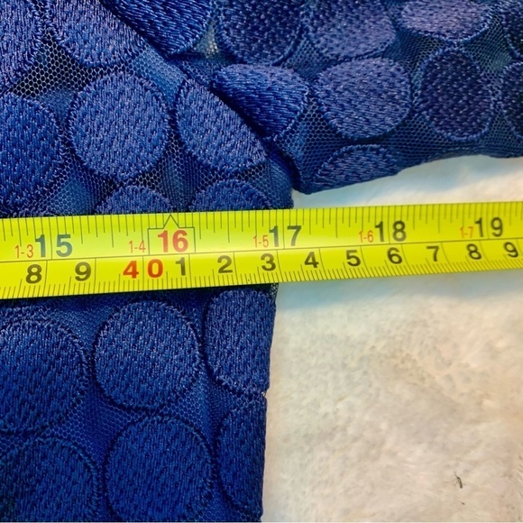 Trina Turk Dress Medium Navy Blue Mini Long Slvs Lace Dots Ruffle Neckline Cuffs - Picture 14 of 16